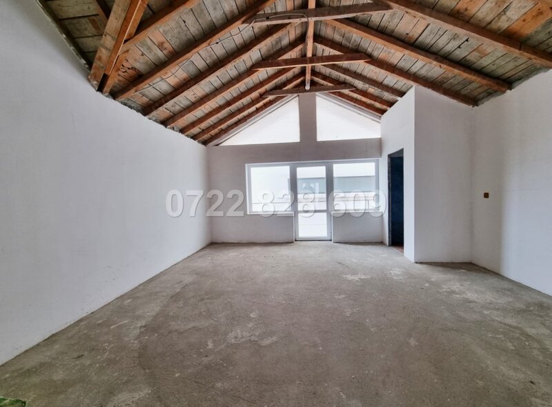 Titan  Vila cu Piscina si Garaj D+P+2+M